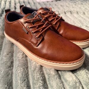 Men's Tan Leather Derby Shoes